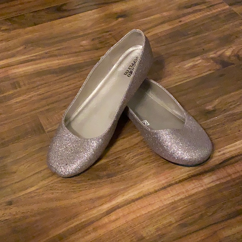 Mossimo (Target) size 7.5 glitter flats